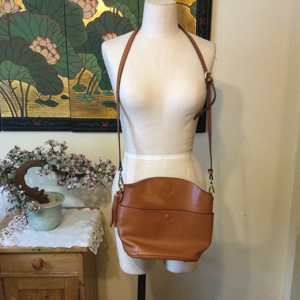 S-ZONE Woman's Crossbody Leather Tan Purse USED